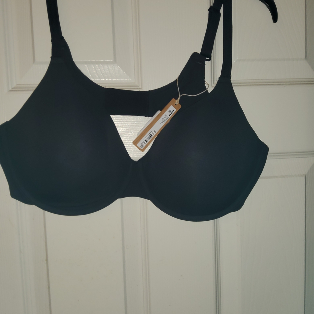 SKIMS Classic Black Bra